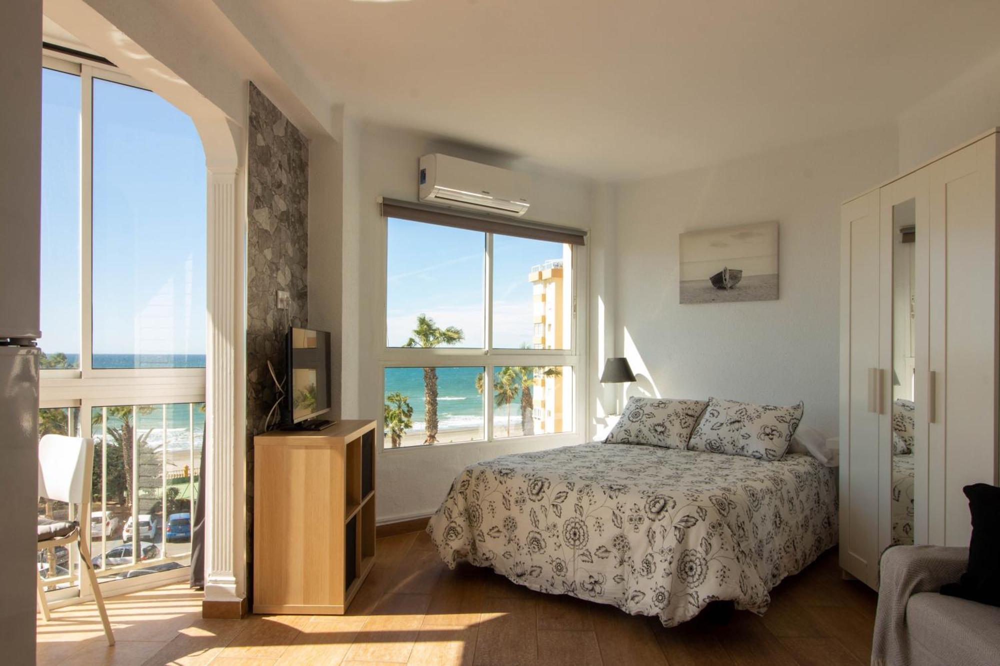 דירות Ruselo 308. Loft En Paseo Maritimo De Torrox Costa מראה חיצוני תמונה