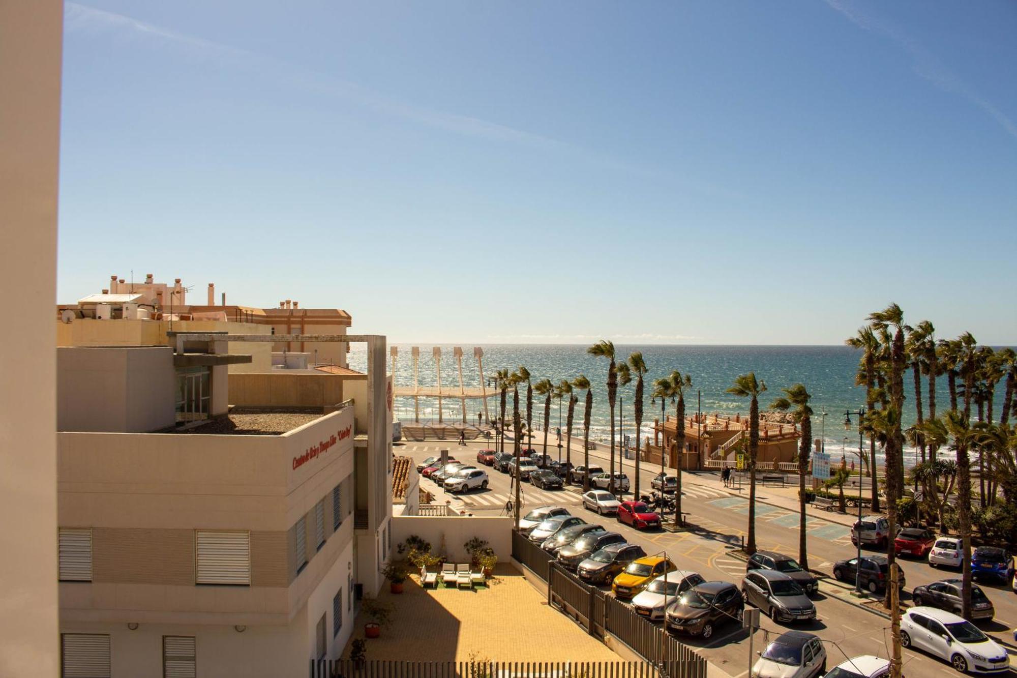 דירות Ruselo 308. Loft En Paseo Maritimo De Torrox Costa מראה חיצוני תמונה